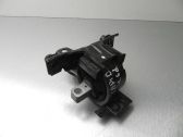 Engine mount bracket