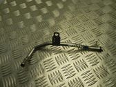 Tuyau de liquide de refroidissement moteur