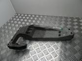 Engine mounting bracket