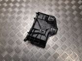 Rear bumper mounting bracket