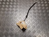 Cerradura de puerta delantera