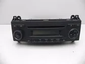 Radio / CD-Player / DVD-Player / Navigation