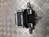 Engine mount bracket