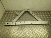 Engine mounting bracket