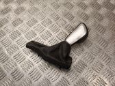 Revêtement pommeau de levier de vitesses cuir
