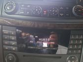 Radio/CD/DVD/GPS head unit