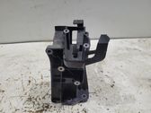 Traverse, support de radiateur latéral