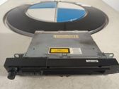 Radio / CD-Player / DVD-Player / Navigation