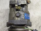 Ilmastointilaitteen kompressorin pumppu (A/C)