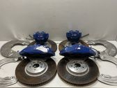Brake discs and calipers set