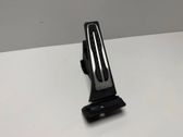 Accelerator throttle pedal