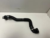 Tuyau de liquide de refroidissement moteur