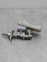 Master brake cylinder