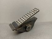 Accelerator throttle pedal