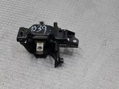 Engine mount bracket