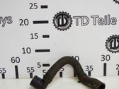 Tuyau de liquide de refroidissement moteur