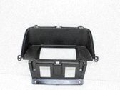Moldura de la unidad delantera de radio/GPS