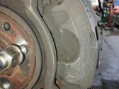Caliper de freno delantero