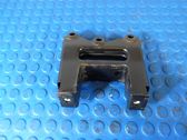 Gearbox mounting bracket