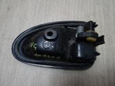 Manecilla interna puerta delantera