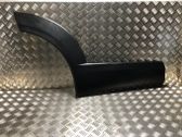 Moldura embellecedora del guardabarros trasero