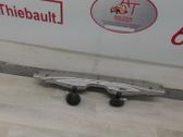 Jäähdyttimen kehyksen suojapaneeli
