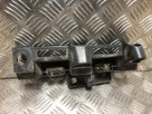 Front bumper mounting bracket