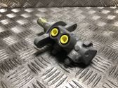 Master brake cylinder