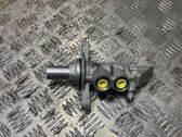 Master brake cylinder