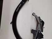 Tailgate/trunk/boot hinge