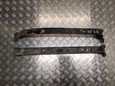 Fuel tank mounting bracket