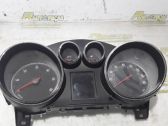 Speedometer (instrument cluster)