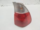 Tailgate rear/tail lights