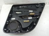Moldura del tarjetero de la puerta trasera