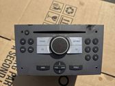 Radio / CD-Player / DVD-Player / Navigation