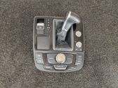 Head unit multimedia control