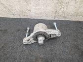 Engine mount bracket