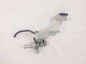 Master brake cylinder