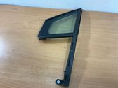 Ventanilla de ventilación de la puerta delantera cuatro puertas