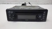 Radio/CD/DVD/GPS-pääyksikkö