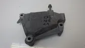 Engine mounting bracket