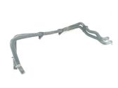 Tuyau de liquide de refroidissement moteur