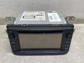 Radio / CD-Player / DVD-Player / Navigation