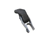 Engine mount vacuum valve