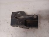Rear bumper mounting bracket