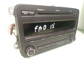 Radio/CD/DVD/GPS-pääyksikkö