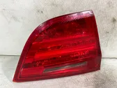 Tailgate rear/tail lights