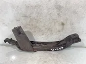 Staffa di rinforzo montaggio del paraurti anteriore