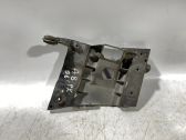 Front splash guards bracket