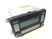Radio / CD-Player / DVD-Player / Navigation